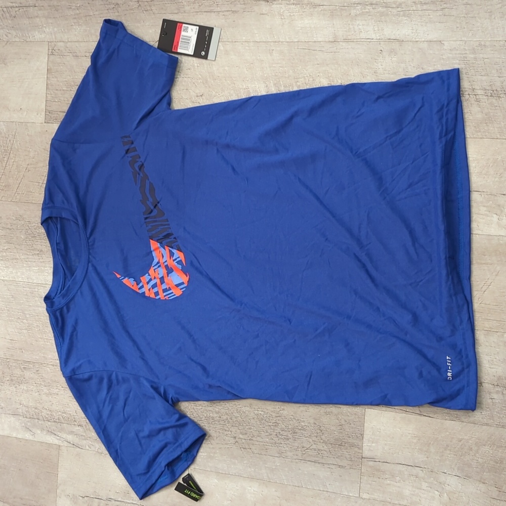 Men's Nike Dri-Fit T shirt New size L